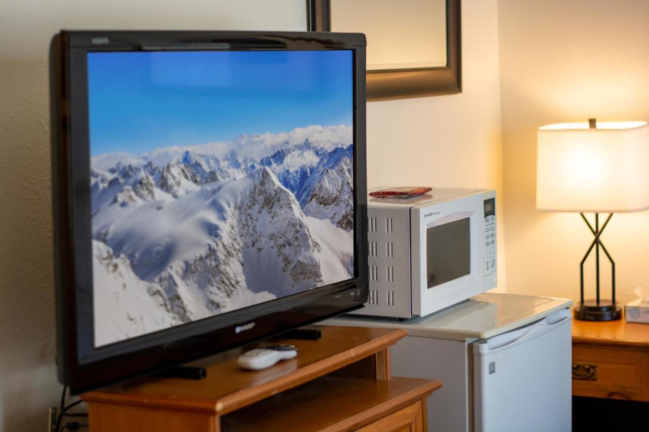 Swiss Alps Inn هيبر سيتي المظهر الخارجي الصورة